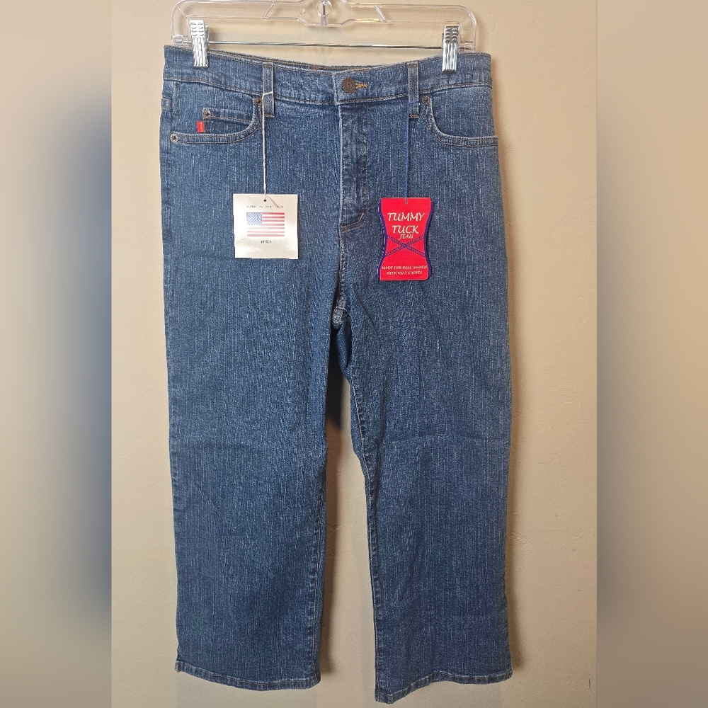 NYDJ Tummy Tuck Relaxed Fit Blue Jeans for Women NWT CROPPED